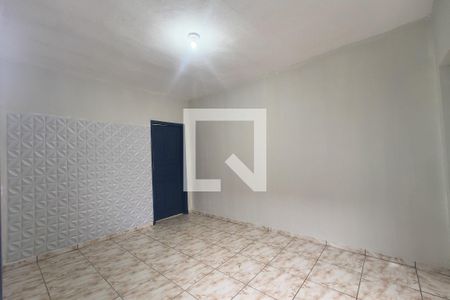 Sala de casa para alugar com 1 quarto, 80m² em Jardim Melvi, Praia Grande