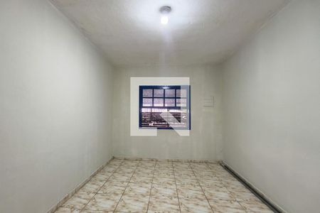 Quarto de casa para alugar com 1 quarto, 80m² em Jardim Melvi, Praia Grande