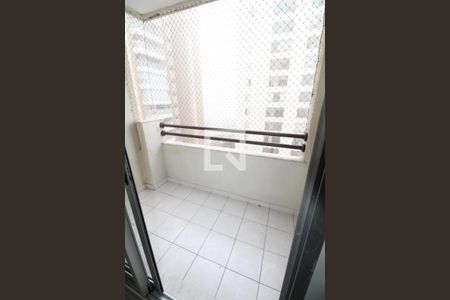 Sala de apartamento para alugar com 3 quartos, 80m² em Parque Industrial, São José dos Campos