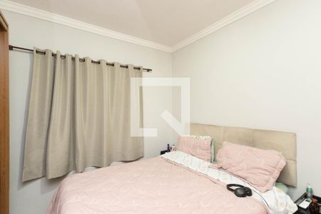 Suíte  de casa à venda com 7 quartos, 290m² em Jardim Fontalis, São Paulo