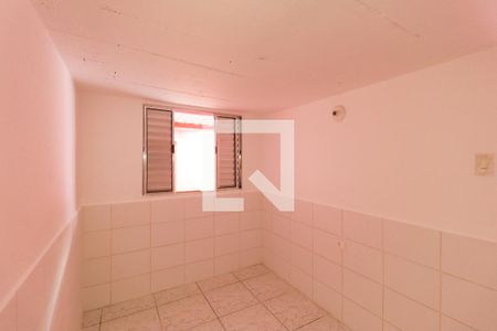 Quarto 1 de casa para alugar com 3 quartos, 60m² em Vila Gustavo, São Paulo