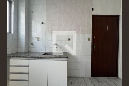 Cozinha de apartamento para alugar com 3 quartos, 80m² em Alípio de Melo, Belo Horizonte