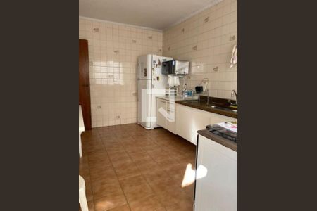 Casa à venda com 3 quartos, 210m² em Vila Congonhas, São Paulo