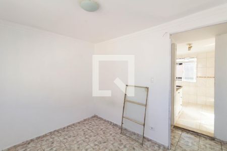 Quarto 2 de apartamento para alugar com 2 quartos, 42m² em Guaianases, São Paulo