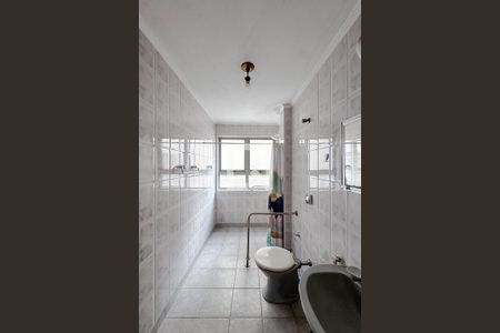 Banheiro de apartamento para alugar com 1 quarto, 60m² em Mooca, São Paulo