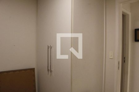 Quarto 1 de apartamento para alugar com 2 quartos, 70m² em Barra Olímpica, Rio de Janeiro