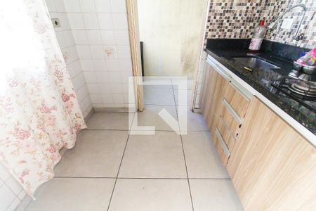 Cozinha  de apartamento para alugar com 2 quartos, 53m² em Jardim Robru, São Paulo