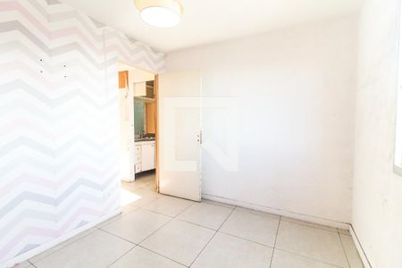 Quarto 1 de apartamento para alugar com 2 quartos, 53m² em Jardim Robru, São Paulo