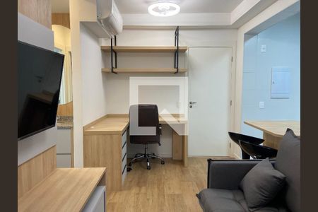 Sala de apartamento para alugar com 1 quarto, 45m² em Vila Sonia, São Paulo
