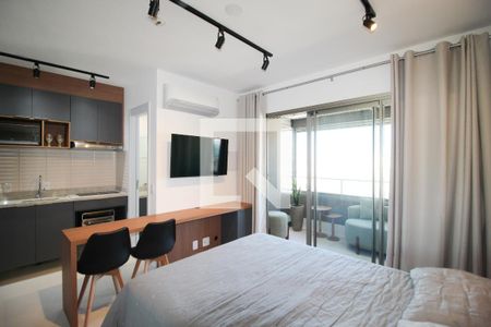 Suíte  de kitnet/studio para alugar com 1 quarto, 30m² em Indianópolis, São Paulo