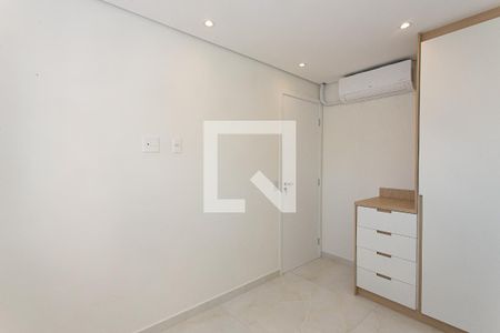 Quarto 1 de apartamento para alugar com 2 quartos, 41m² em Vila Centenario, São Paulo