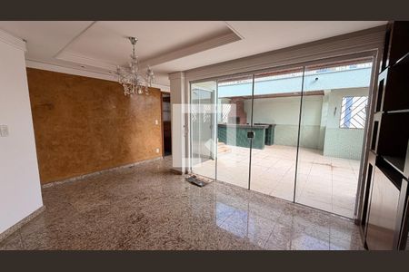 Sala 2 de apartamento para alugar com 4 quartos, 302m² em Nova Suiça, Goiânia