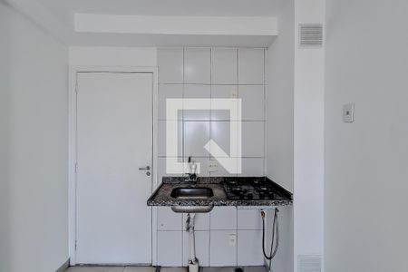 Sala/Cozinha de kitnet/studio para alugar com 1 quarto, 31m² em Cambuci, São Paulo