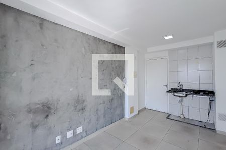 Sala/Cozinha de kitnet/studio para alugar com 1 quarto, 31m² em Cambuci, São Paulo