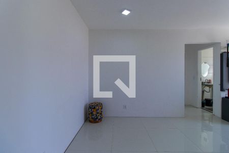 Apartamento para alugar com 2 quartos, 55m² em Jardim Rio das Pedras, Cotia