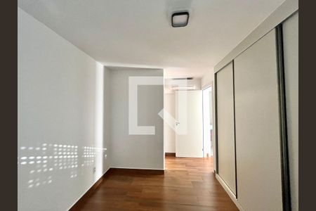 Suíte de apartamento para alugar com 3 quartos, 73m² em Loteamento Residencial Vila Bella Dom Pedro, Campinas