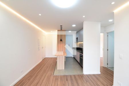 Sala e Cozinha de apartamento para alugar com 2 quartos, 60m² em Bacacheri, Curitiba
