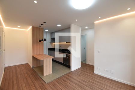 Sala e Cozinha de apartamento para alugar com 2 quartos, 60m² em Bacacheri, Curitiba