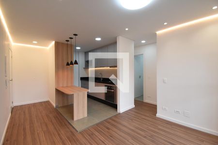 Sala e Cozinha de apartamento para alugar com 2 quartos, 60m² em Bacacheri, Curitiba