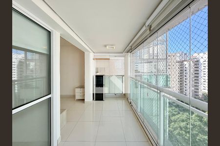 Sacada de apartamento à venda com 1 quarto, 49m² em Campo Belo, São Paulo