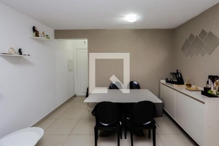 Apartamento para alugar com 3 quartos, 70m² em Jardim Aeroporto, São Paulo