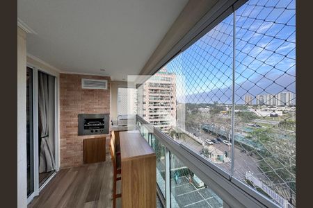 Varanda de apartamento à venda com 2 quartos, 66m² em Barra da Tijuca, Rio de Janeiro