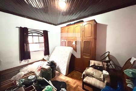 Quarto 1 de casa para alugar com 2 quartos, 180m² em Vila Buenos Aires, São Paulo