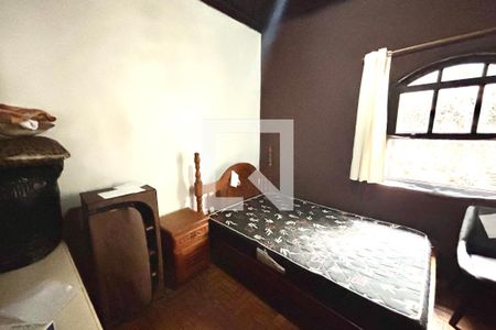 quarto 2 de casa para alugar com 2 quartos, 180m² em Vila Buenos Aires, São Paulo