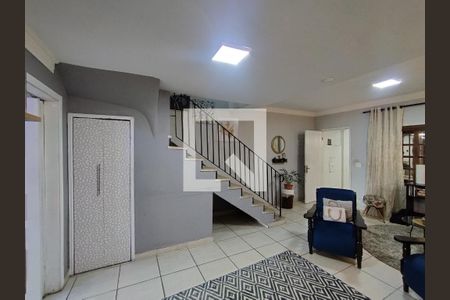 Sala  de casa à venda com 5 quartos, 120m² em Sacomã, São Paulo