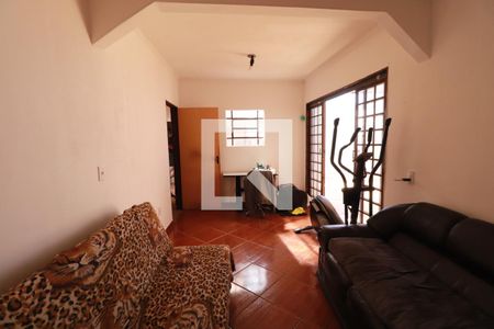 Sala de casa para alugar com 2 quartos, 70m² em Jardim Marchesi, Ribeirão Preto