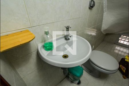 Lavabo de casa à venda com 3 quartos, 253m² em Vila Scarpelli, Santo André