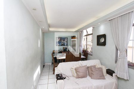 Sala de apartamento à venda com 2 quartos, 64m² em Carlos Prates, Belo Horizonte