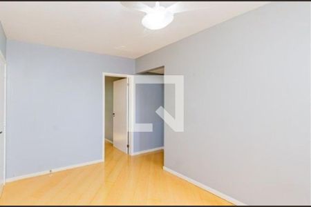 Sala de apartamento para alugar com 2 quartos, 94m² em Passo d’Areia, Porto Alegre