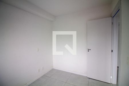 Quarto 1 de apartamento para alugar com 2 quartos, 38m² em Jardim São Luís, São Paulo