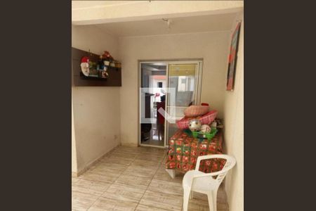Foto 01 de casa à venda com 3 quartos, 92m² em Cidade Líder, São Paulo