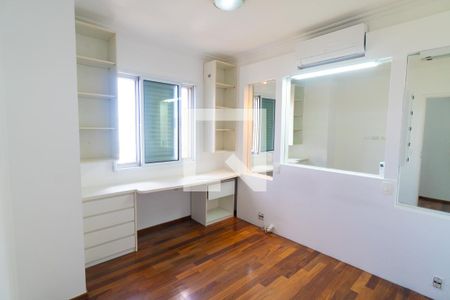 Quarto 2 de apartamento para alugar com 2 quartos, 80m² em Vila Monte Alegre, São Paulo
