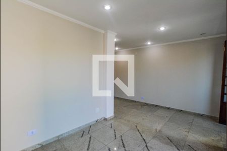 Sala de TV de casa para alugar com 3 quartos, 350m² em Campestre, Santo André