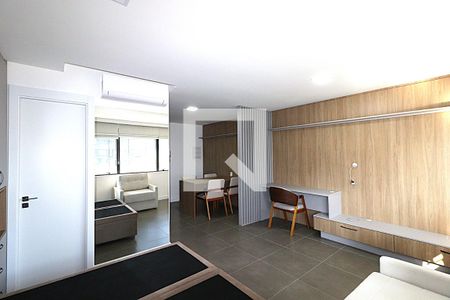 Sala/Quarto de kitnet/studio para alugar com 1 quarto, 40m² em Auxiliadora, Porto Alegre