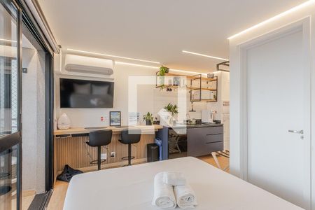 Quarto de kitnet/studio para alugar com 1 quarto, 28m² em Pinheiros, São Paulo