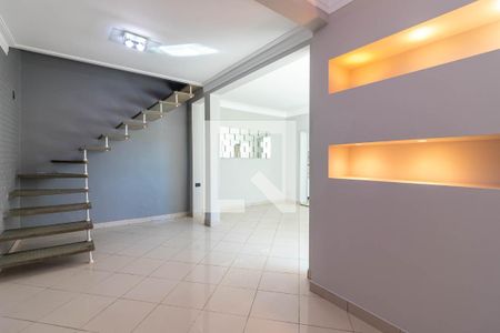 Sala de Jantar de casa para alugar com 3 quartos, 150m² em Vila Nova Cachoeirinha, São Paulo