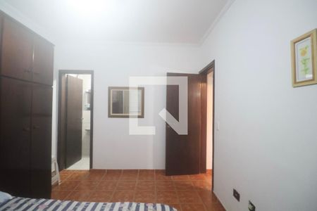 Suíte de apartamento para alugar com 2 quartos, 70m² em Vila Julia, Guarujá