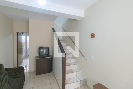 Casa para alugar com 3 quartos, 70m² em Santa Monica, Belo Horizonte