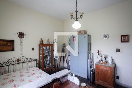 Quarto 2 de casa à venda com 4 quartos, 146m² em Santa Efigênia, Belo Horizonte