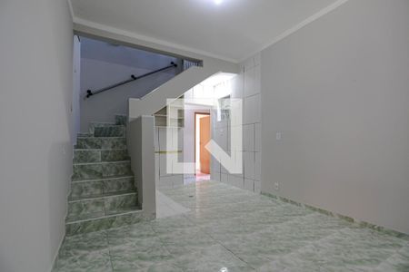 Casa para alugar com 2 quartos, 80m² em Vila Pomar, Mogi das Cruzes
