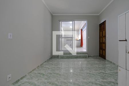 Casa para alugar com 2 quartos, 80m² em Vila Pomar, Mogi das Cruzes
