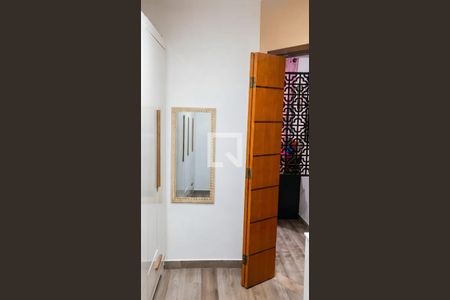 Banheiro de apartamento à venda com 2 quartos, 55m² em Santa Terezinha, Santo André