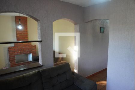 Sala de TV de casa à venda com 4 quartos, 200m² em Parque Jaguari (fazendinha), Santana de Parnaíba