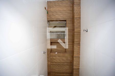 Banheiro de kitnet/studio à venda com 1 quarto, 34m² em Cidade Júlia, São Paulo