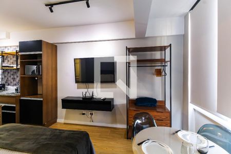 Sala/Quarto de kitnet/studio à venda com 1 quarto, 29m² em Belenzinho, São Paulo