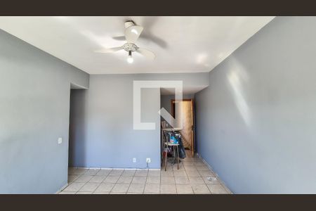 Sala de apartamento para alugar com 3 quartos, 85m² em Ramos, Rio de Janeiro